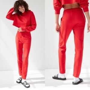 Aritzia TNA Cozy Fleece New Perfect Sweatpant Red Size S